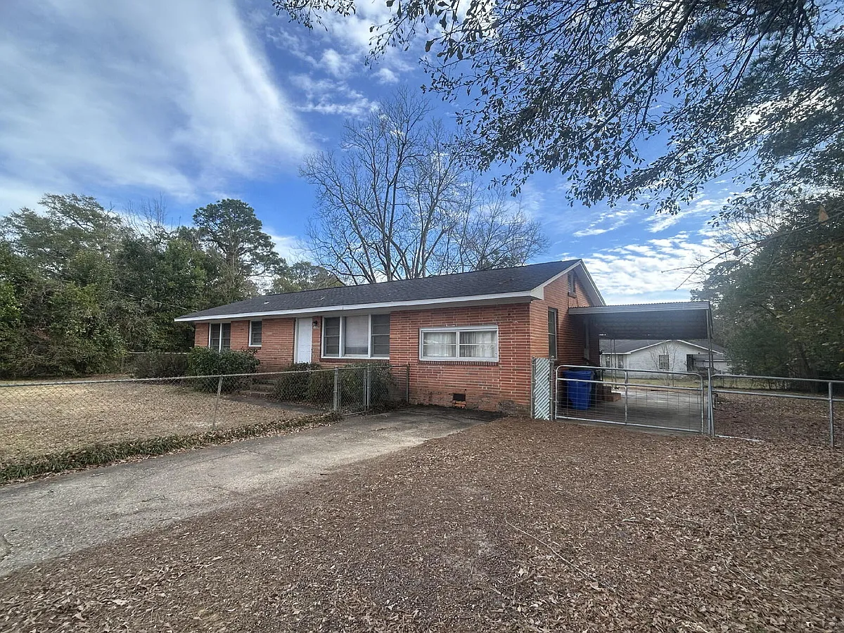 Building Photo - 1125 Martin St
