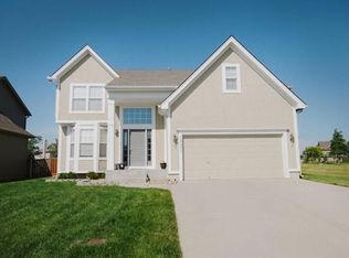 13321 W 137th Pl, Overland Park, KS 66221
