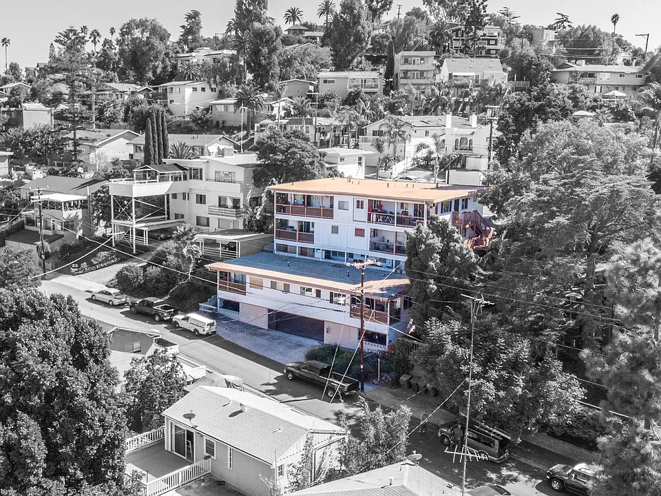 8033 Lemon Ave #8033