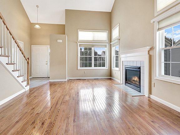 3rd image of 11 Heather Dr #6