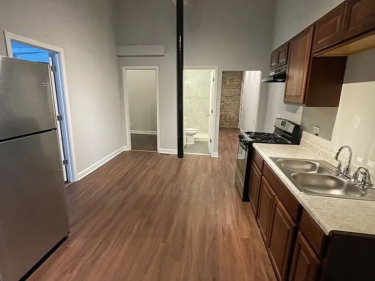 2065 Coulter St #2409-11 — Photo 12