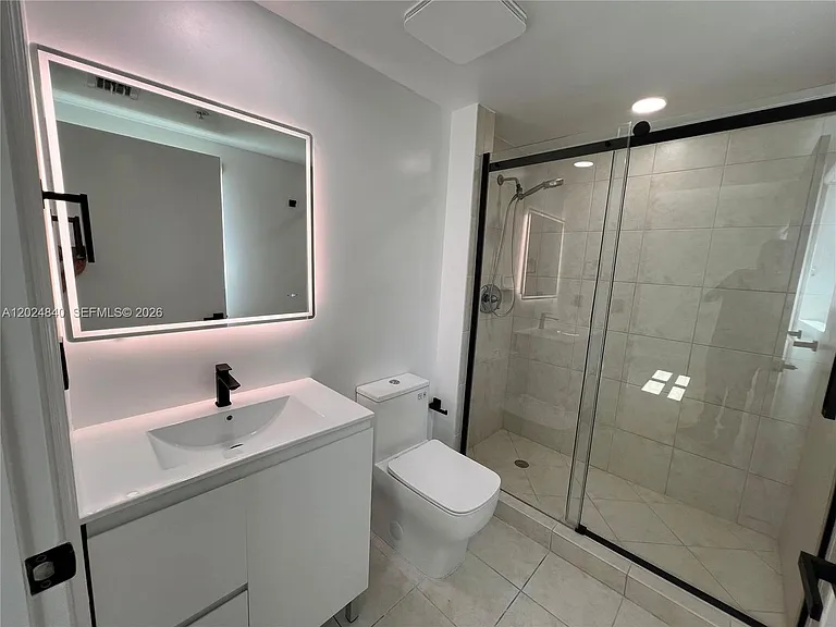 14951 Royal Oaks Ln #401 — Photo 30