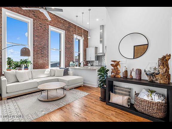 2nd image of 353 Ogden St #303