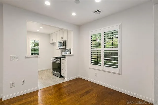 10343 Azuaga St #71 — Photo 7