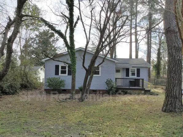 9756 Graham Dr NE, Leland, NC 28451