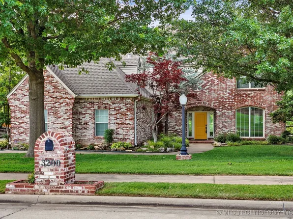 3200 Callaway Dr, Claremore, OK 74019