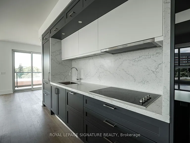 259 The Kingsway #309 — Photo 17