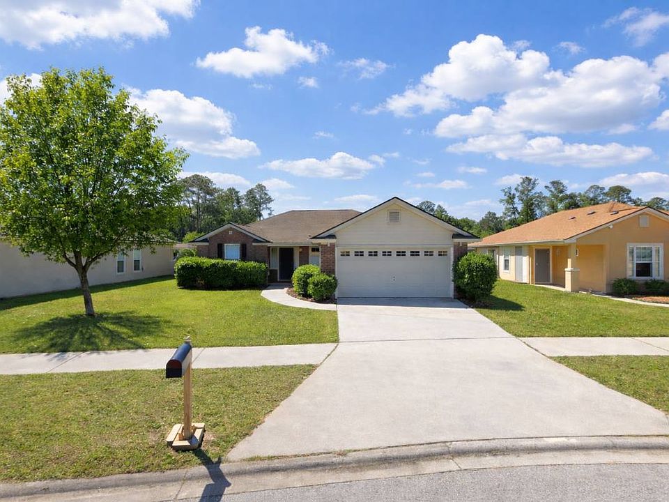 1st image of 3849 Hideaway Ln