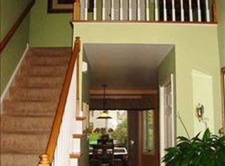 2 White Oak Cir, Palmyra, PA 17078