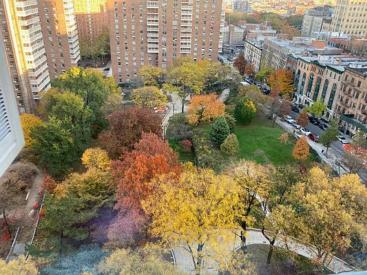 Sold by Perry Associates NYC Inc | media 10