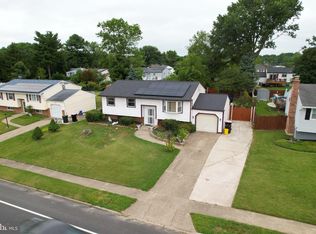 139 Kelly Driver Rd, Laurel Springs, NJ 08021