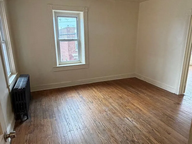 121 Laurel St — Photo 14