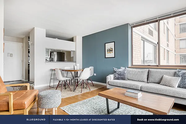 Rented by The Blueground | media 40