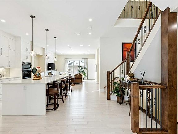 4th image of 3036 W 28th St SW