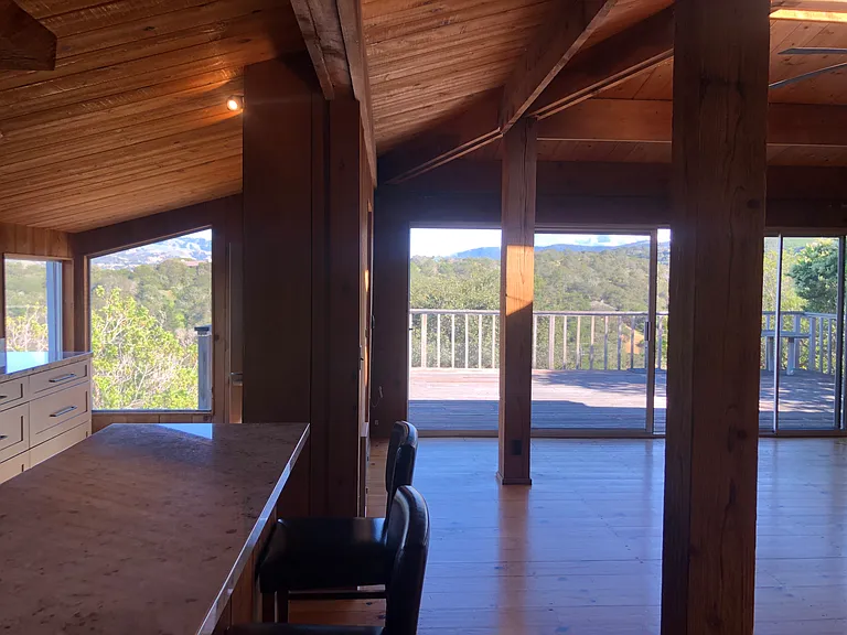 25055 Baronet Dr — Photo 4