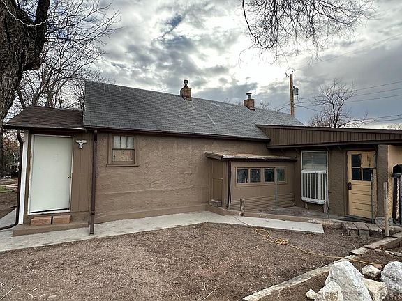 3rd image of 2011-2019 N Albany Ave