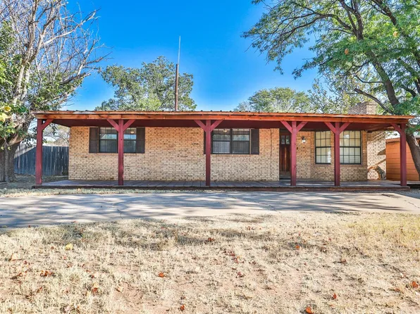 305 E 5th St, Sundown, TX 79372