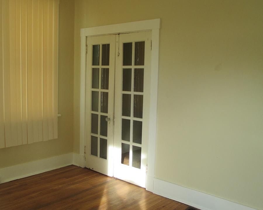 entry room