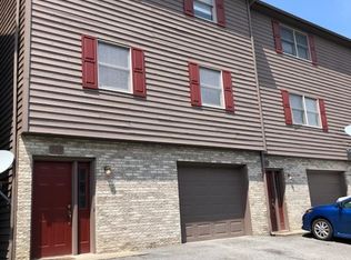 209 Stonegate Cir, Morgantown, WV 26505