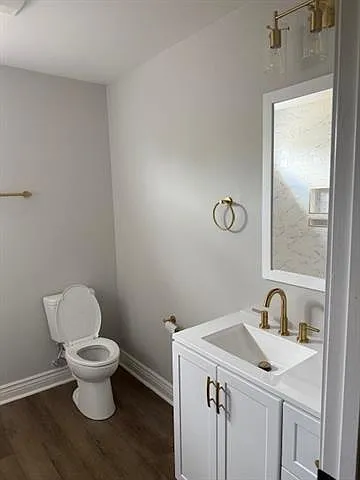 718 Majestic Pl — Photo 7