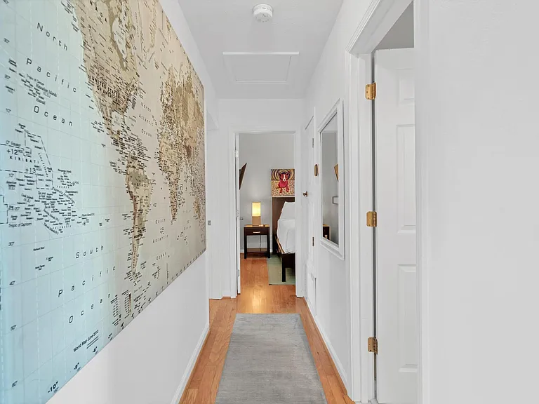 19 Daytona St — Photo 22