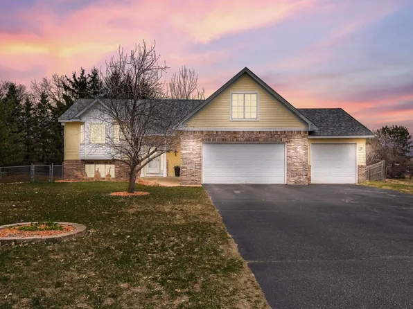 4946 259th Ct, Wyoming, MN 55092