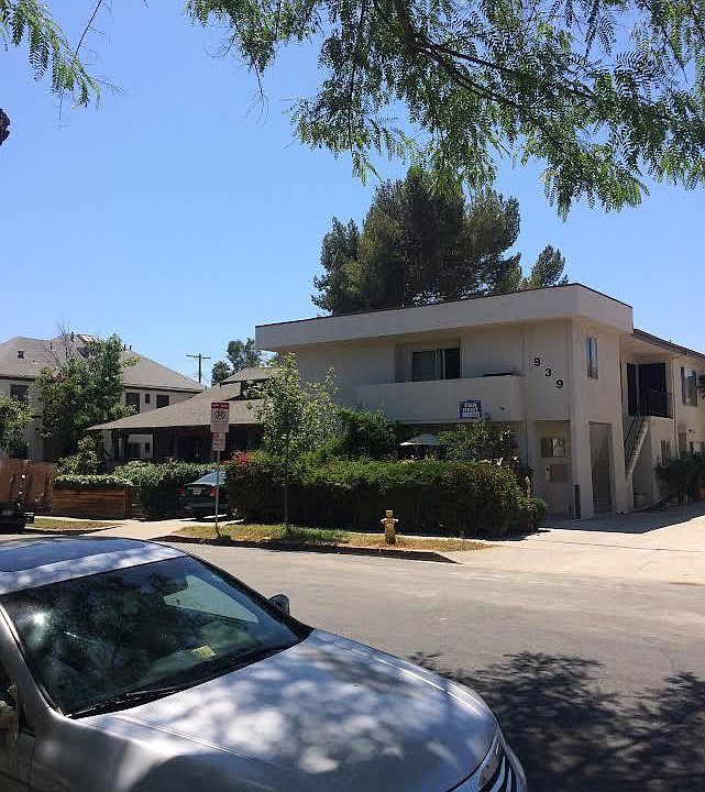 1st image of 939 N Hobart Blvd