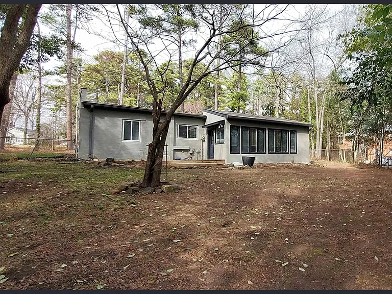 111 Barclay Rd — Photo 12