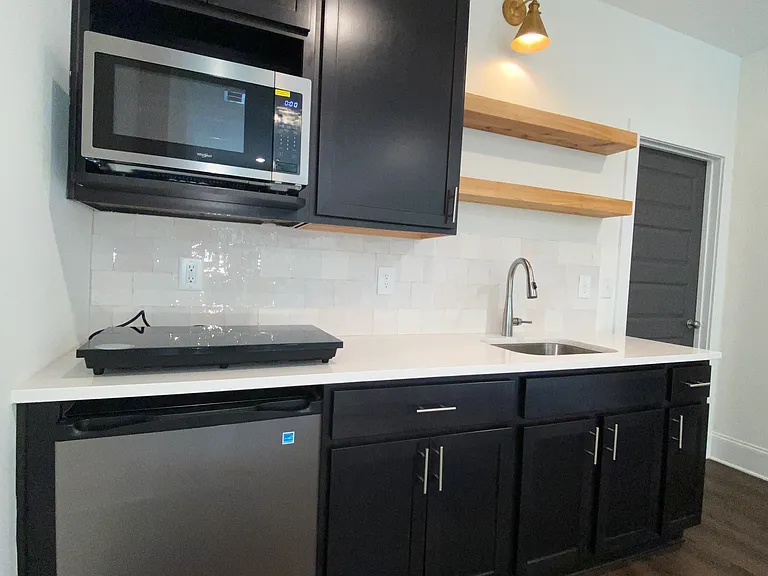 158 Herring St #1 — Photo 8