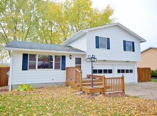 126 Winter Ln, Cortland, OH