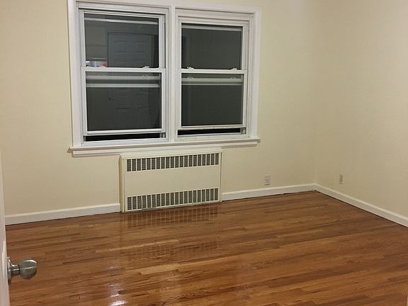 3rd image of 185-7 64th Ave