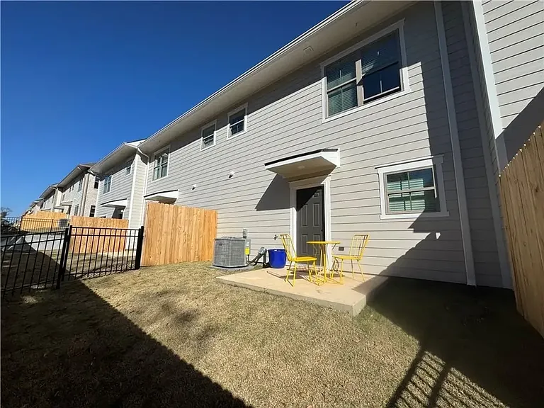 1276 Tigers Tail Trl — Photo 14
