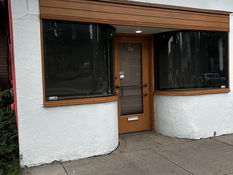 732 South Ave — Photo 2