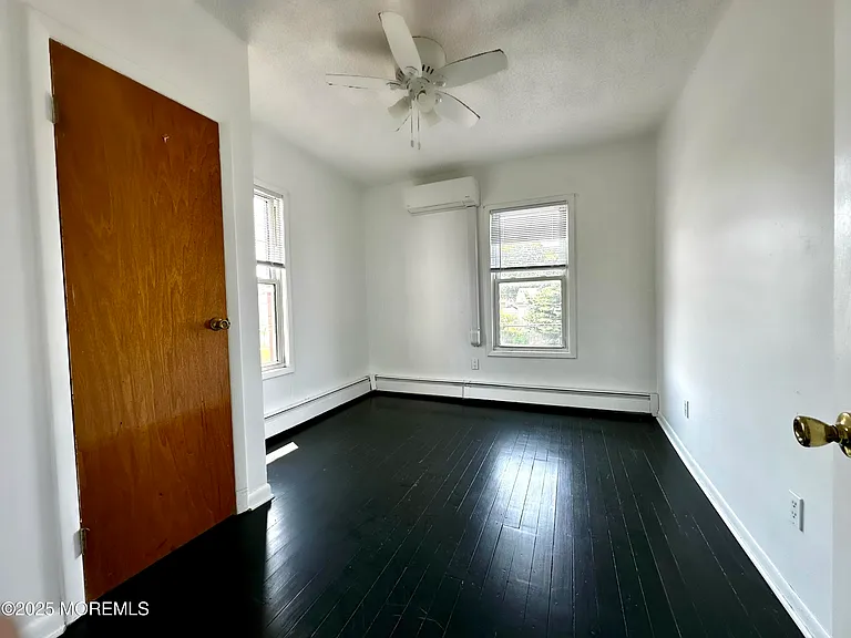 57 Osborn St #2 — Photo 3