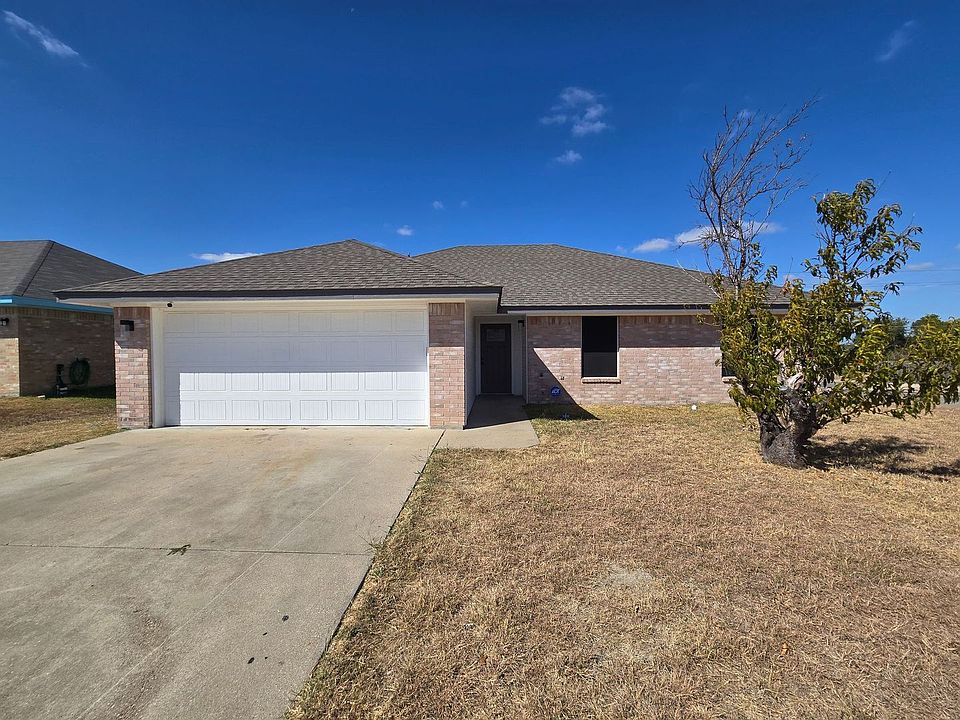 1st image of 3201 Westwood Dr
