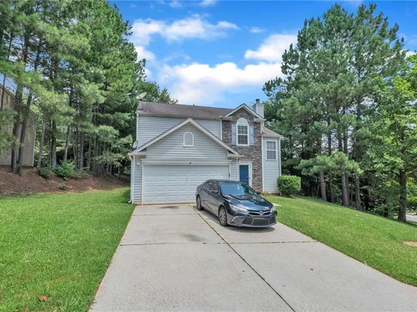493 Arbor Ridge Dr, Stone Mountain, GA 30087