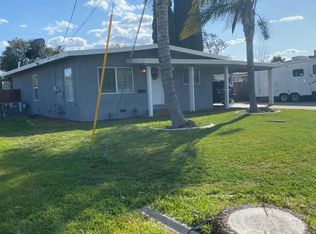 1030 W 4th St, Ripon, CA 95366