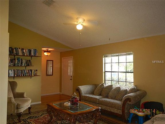 3rd image of 272 Loma Bonita Dr