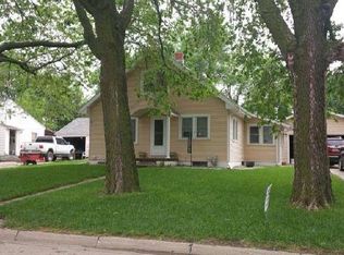 1018 N Main St, West Point, NE 68788