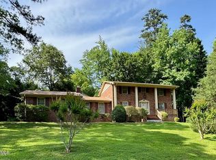 1818 Brookrun Rd, Henderson, NC 27536