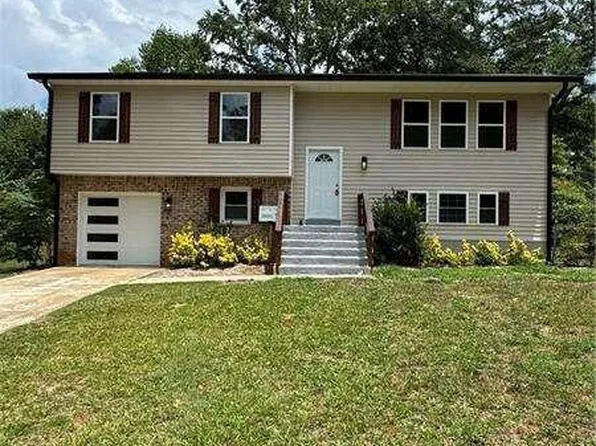 8504 Sheridan Dr, Jonesboro, GA 30236