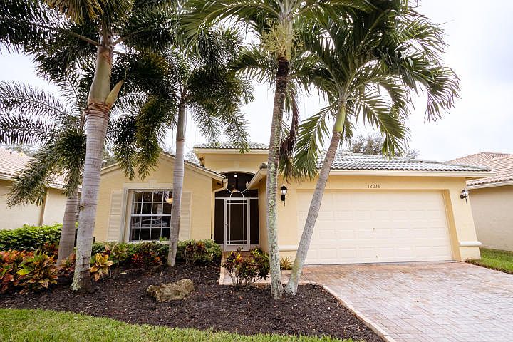 1st image of 12036 La Vita Way