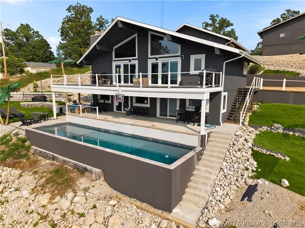 2533 Bittersweet Rd, Lake Ozark, MO 65049