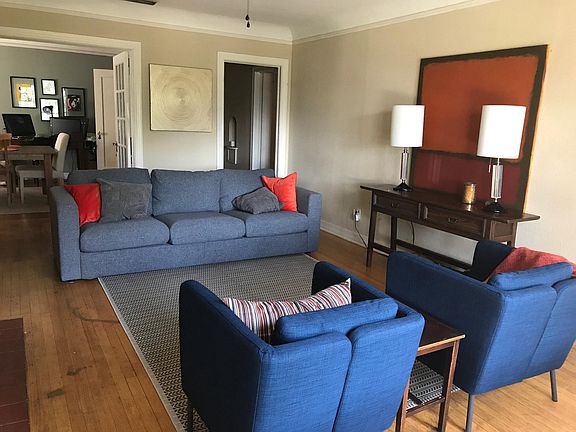 Living room to dining