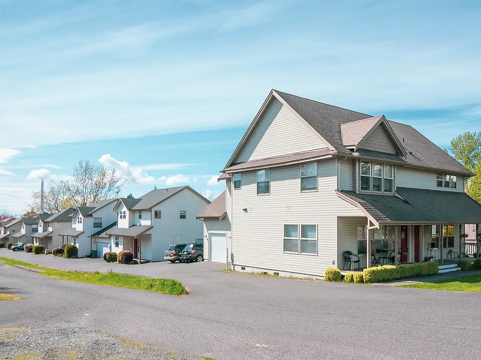 Michigan St. Townhomes