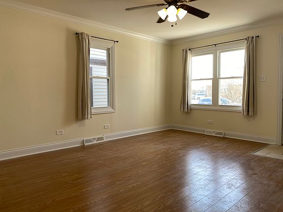 4th image of 4445 N Sayre Ave