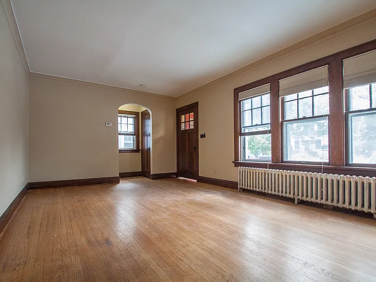 2642 Kendall Ave #1 — Photo 15