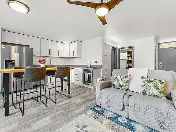 1002 S Kihei Rd, Kihei, HI