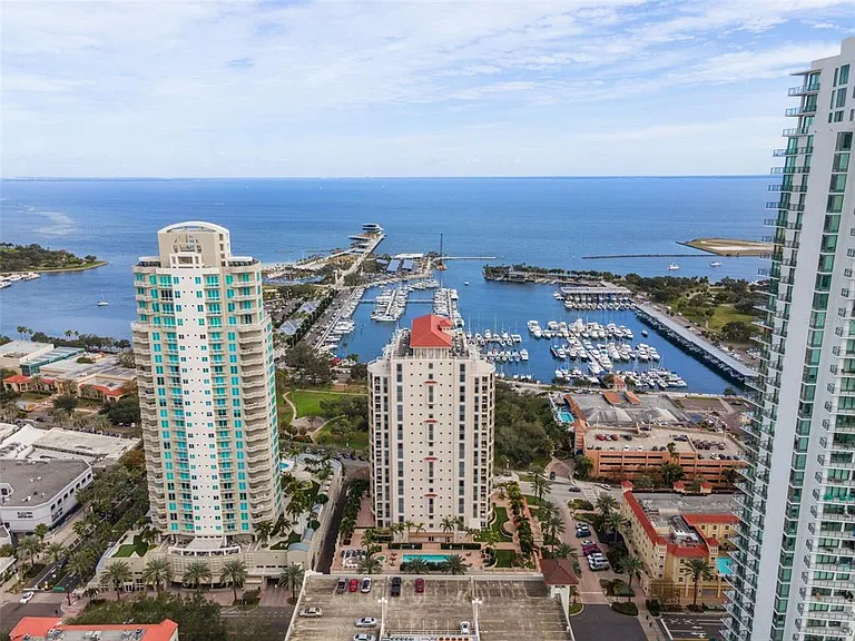 100 Beach Dr NE #1501 — Photo 8