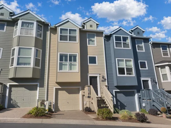 13185 SW Worchester Pl, Tigard, OR 97223
